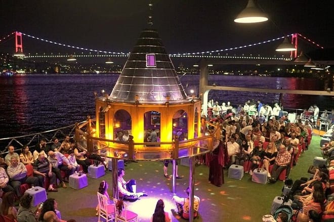 Istanbul Bosphorus Dinner Cruise & Turkish Night Show 8