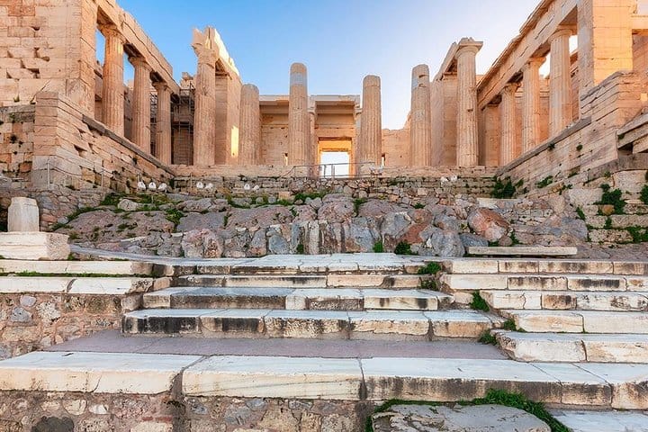 Self-Guided Audio Tour - The Mythological Acropolis  5