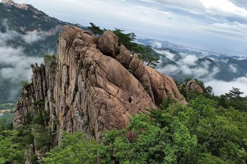Private Mt.Seorak national park Tour and Sokcho
