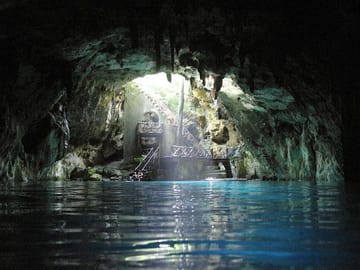 Cuzama jungle cenotes and Izamal tour