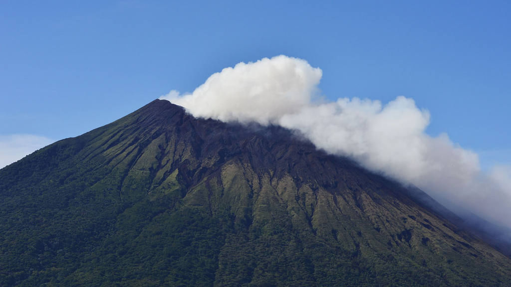 Private Arrival Transfer – El Salvador International Airport to Decameron Hotel