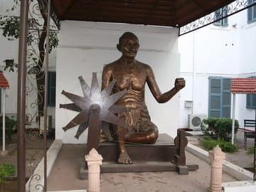 Delhi 5 Museum Tour on Private Basis with Entrance Fees