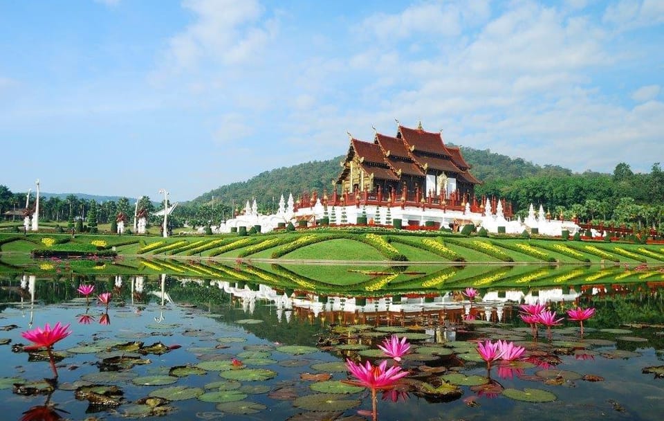Trails and Gems of Siam, Private Tour
