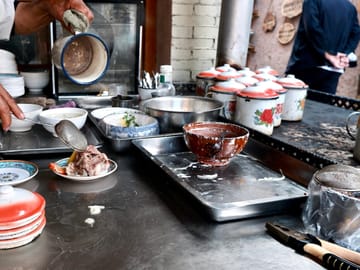 Kashgar Xinjiang: Old City, Livestock Market, Food & Culture