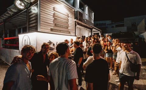 Chora Nightlife Tour: Pub Crawl Experience in Greece