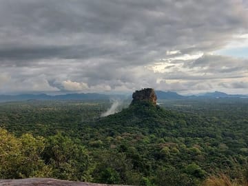 Sigiriya & Dambulla Cave Temple Day Trip from Colombo