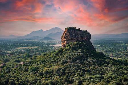 14 Days Tour in Sri Lanka – Fortnight Expedition with Luxury Hotels