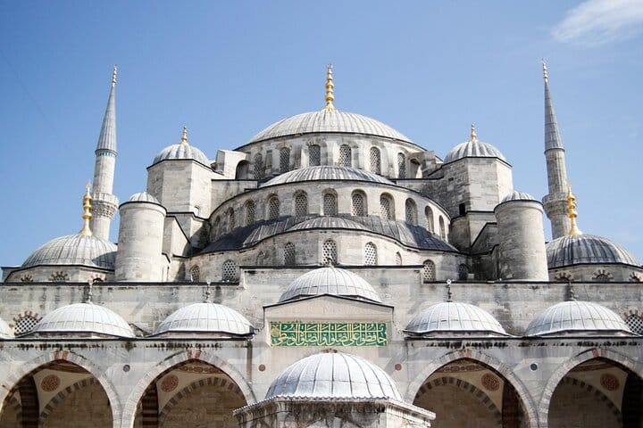 Blue Monsque