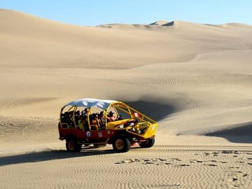 Huacachina Sand Buggy and Sand Boarding Experience
