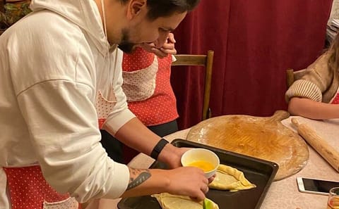 Culinary Tour of Tbilisi: Wine, Tea, and Cooking Class