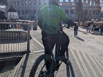 Rome E-Bike Tour with Food Tasting at Testaccio Market