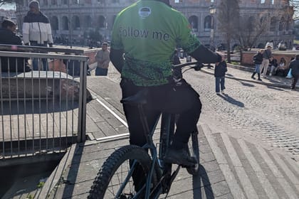 Rome E-Bike Tour with Food Tasting at Testaccio Market