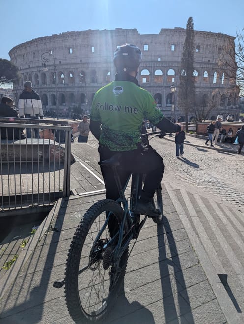 Rome E-Bike Highlights Tour & Tasting in Secret Cave photo 3