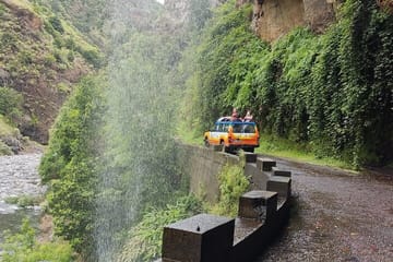 4x4 Adventure Tour in Madeira: Ponta Do Sol and Porto Moniz