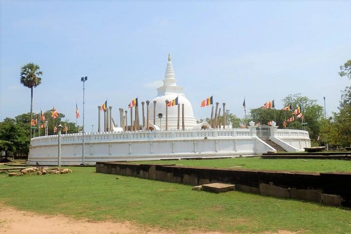 Anuradhapura Day Tour From Sigiriya 6