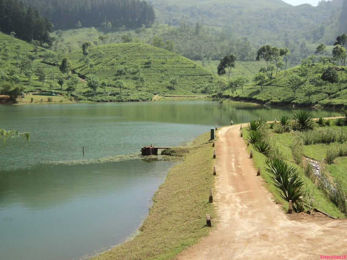 Amazing Sembuwatta Lake Day Tour (German & English) 3