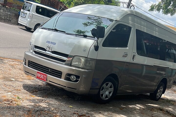 Private Airport Transfer to Hotels and Airbnb in Montego Bay  8
