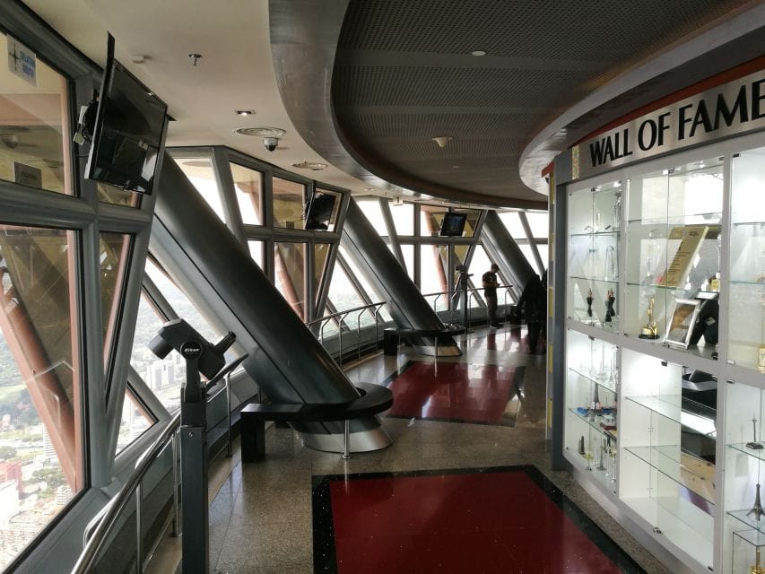 Private Kuala Lumpur Discovery Tour with KL Tower Skydeck & Skybox Visit