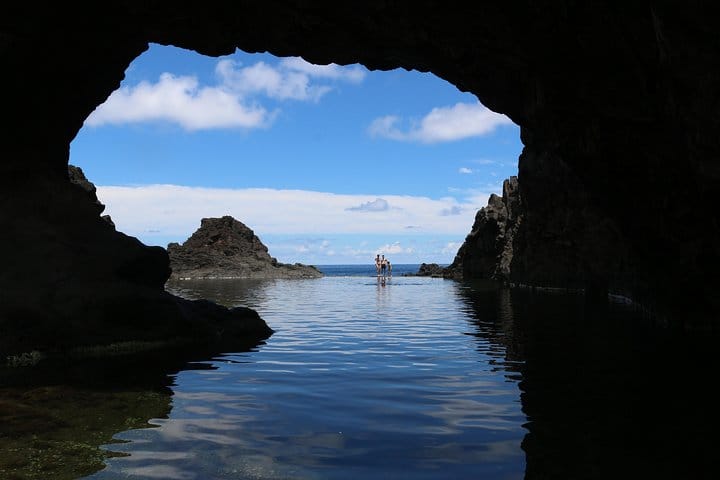 Northwest Terraces and Volcanic Pools 4x4 Full Day Tour 3