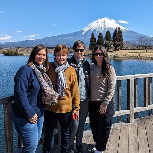 The Best Mt.Fuji area Tour from Shimizu Port / Van Taxi