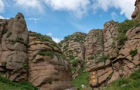 8-Day Hiking and Cultural Tour in Hohhot, Inner Mongolia
