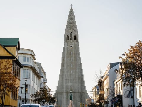 Private Transfer within Reykjavik City