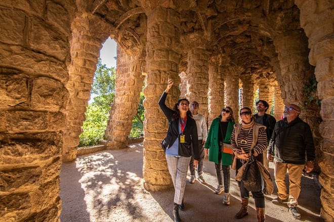 Small Group Park Güell Guided Tour with Skip the Line Ticket