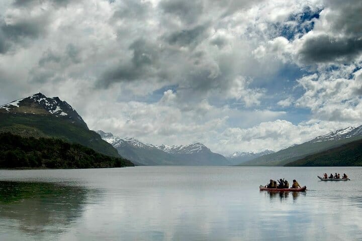 Tierra del Fuego National Park Hike and Canoe Tour 8