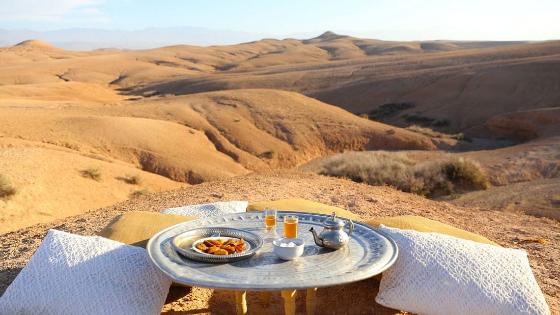 ½ Day : Desert Ride on Vintage Sidecar Moto | Private & Luxury	 4