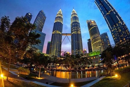 KL Evening Tour with Symphony Fountain Show & KL Tower Ticket (Meet at Location)