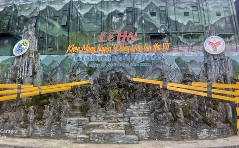 Motorcycle Tour of Ha Giang Loop 4 days 3 nights all-inclusive