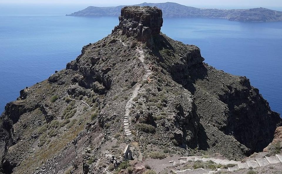 Santorini Highlights Day Trip from Firostefani and Imerovigli