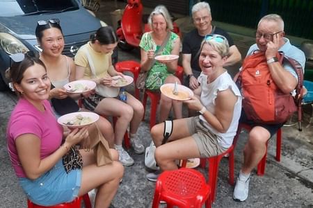 Bangkok Chinatown Food Tour: Savor Authentic Street Delights