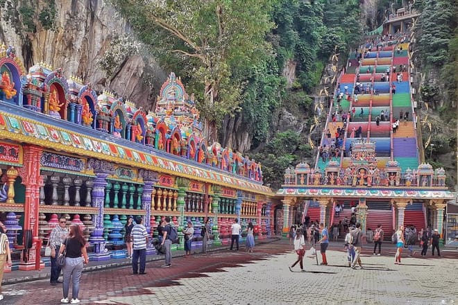 Colmar Tropicale and Batu Caves Day Trip (SIC - Join In Tour) 9
