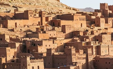 4-Day Desert Adventure from Fes to Marrakech via Merzouga