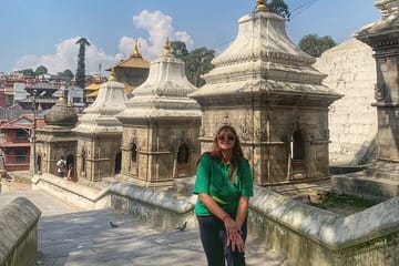 Half-Day Tour of Pashupatinath Temple and Boudhanath Stupa in Kathmandu