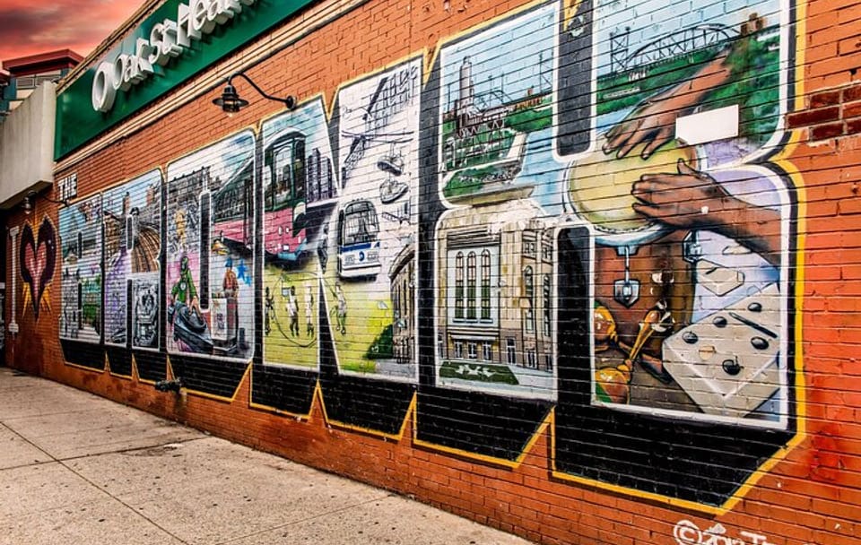 New York Contrasts and Gospel Mass Tour in Harlem