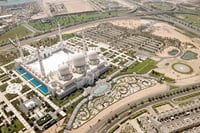 Abu Dhabi Aerial Adventure with 30-Minute Helicopter Ride 10