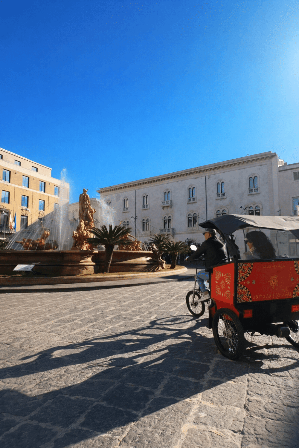 Tuk tuk tour in Ortigia