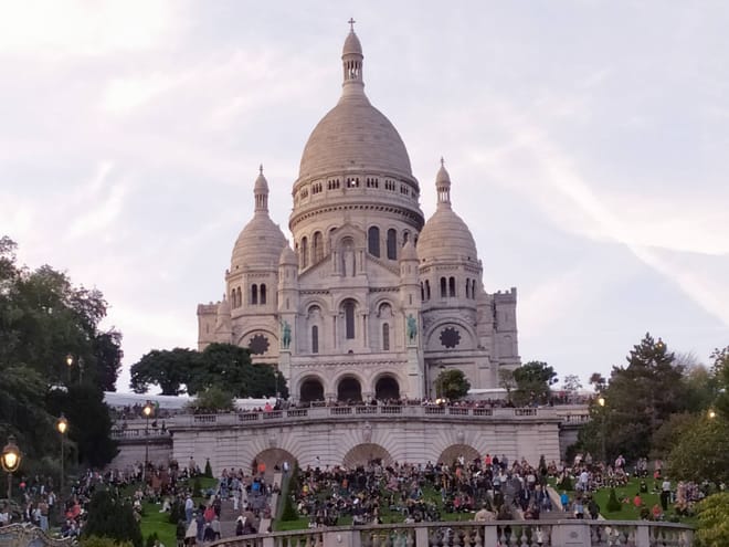 Montmartre Painters’ Hill and Sacré Coeur Basilica Private guided tour