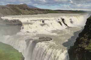 Private Iceland Adventure: Full-Day Golden Circle & Hvammsvík Hot Springs Tour