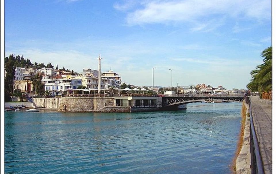 Thebes & Chalkida Island Private Tour from Athens