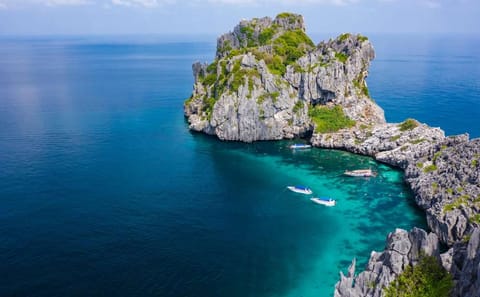 From Koh Samui: Ang Thong Islands Luxury Small-Group Tour