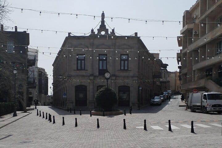 Old_City_tour_VLAtourism_vlatourism