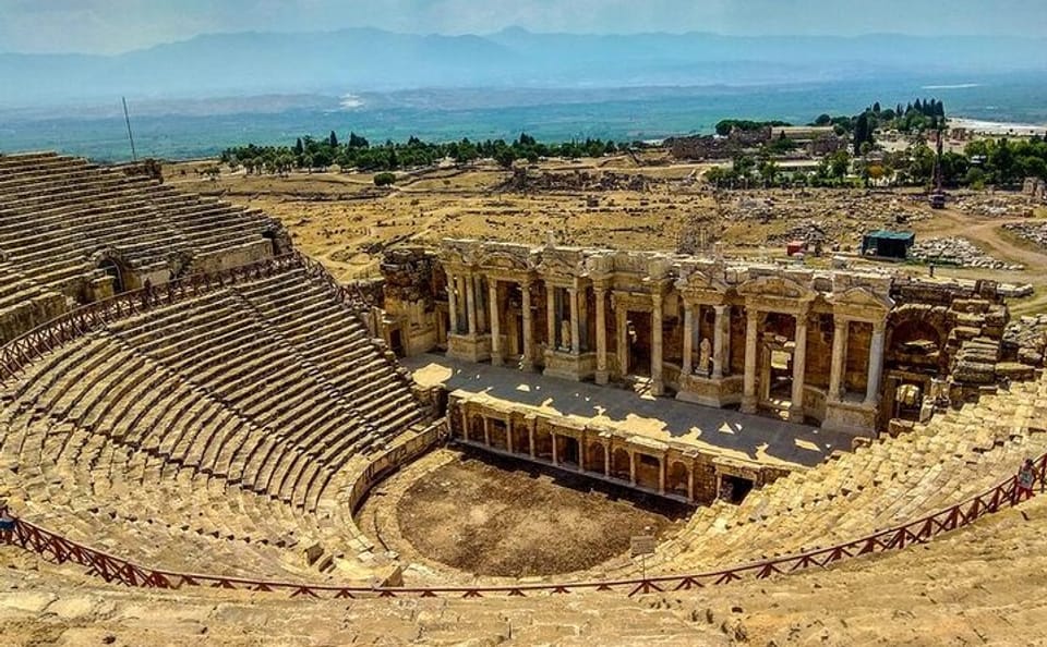 7 Churches of Revelation Tour in Akhisar and Pamukkale