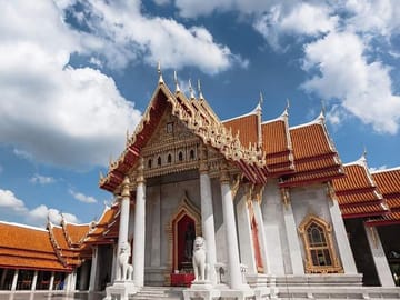 Bangkok Arrival Transfer with Choice of Dinner Cruise