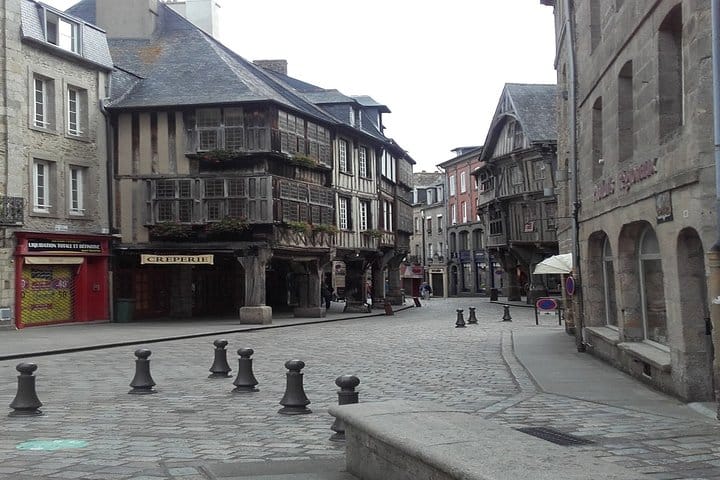 Dinan