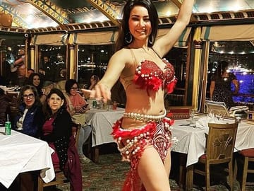 Nile Dinner Cruise in Cairo with Buffet and Live Entertainment