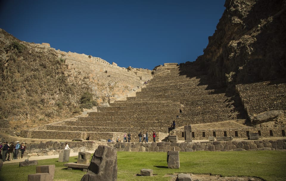 Sacred Valley Full Day Tour: Pisac and Ollantaytambo Highlights