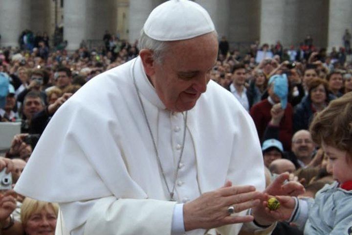 Discover Pope Francis’ Journey: Religious & Cultural Tour in Buenos Aires